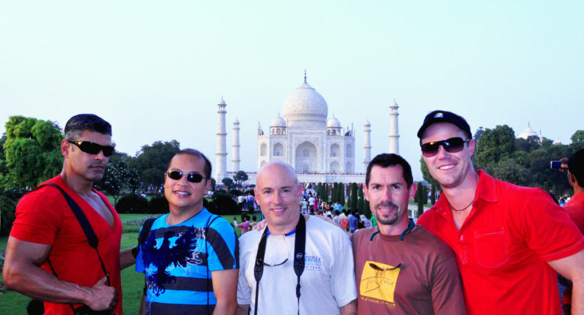 taj mahal overnight trip